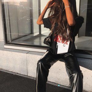 Meet your Posher, Malika